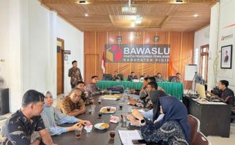 Panwaslih Kabupaten Pidie mengadakan Post Test terhadap pemahaman CPNS selama Masa Orientasi, Kamis (31/7/2025)