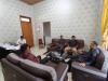 indra abidin memberikan arahan kepada formatur kader p2p
